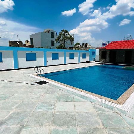 Dabok Hotel The Mewar מראה חיצוני תמונה