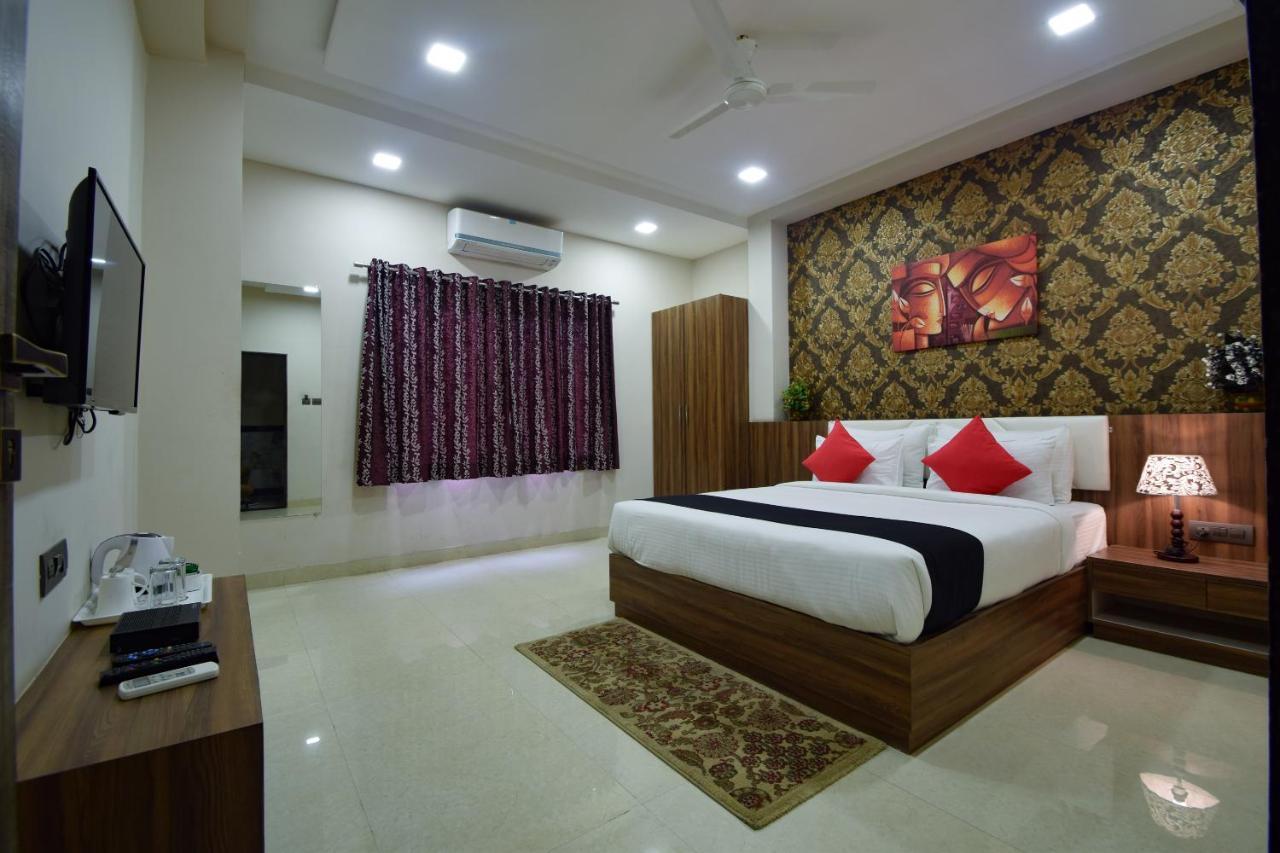 Dabok Hotel The Mewar מראה חיצוני תמונה